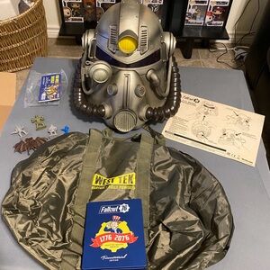 Fallout 76 Power Armor Helmet - Gray
